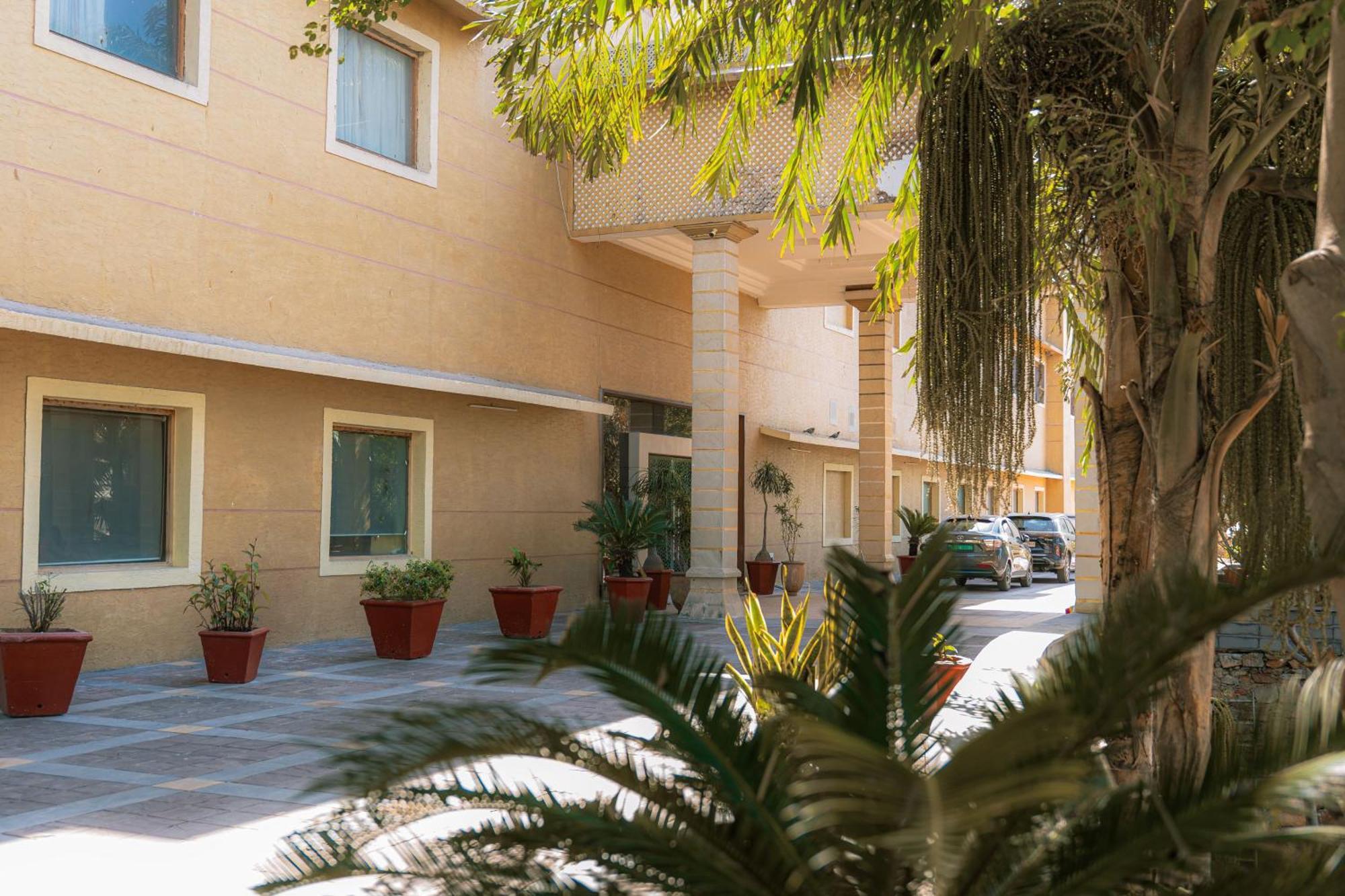 The Sky Imperial, Udaipur Hotel Exterior photo